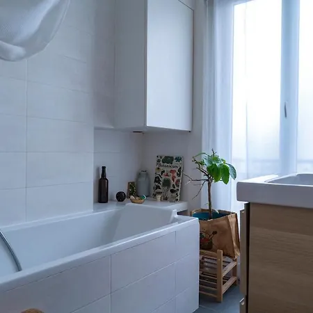 Апартаменты Hostnfly - Superb Apt Very Charming Near La Villette Пантен